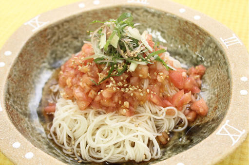 トマトそうめん